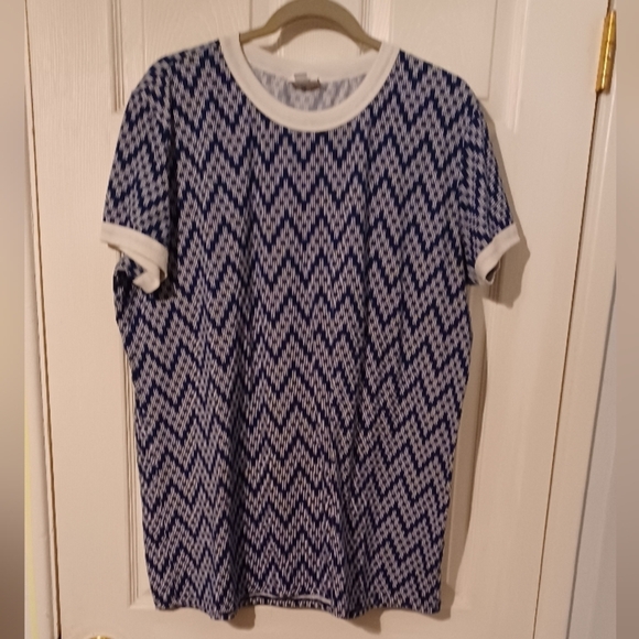 LulaRoe Ringer Tee - Picture 1 of 7